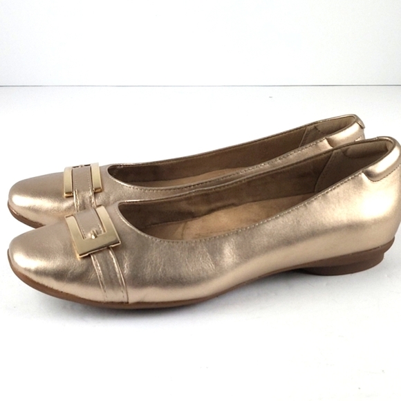 Clarks Candra Glare Leather Metallic Gold Slip-on Buckle Accent Comfort … - Picture 1 of 16